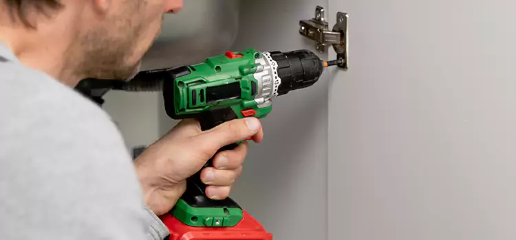 Commercial Door Hinge Repair Alexandria